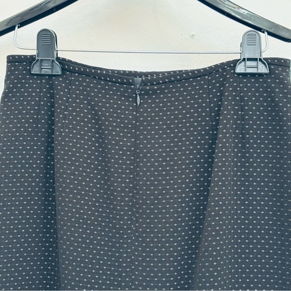 Stresa 2 Piece Classic Suit Pencil Skirt And Blazer Elegant Black White Size 8 - Picture 13 of 14